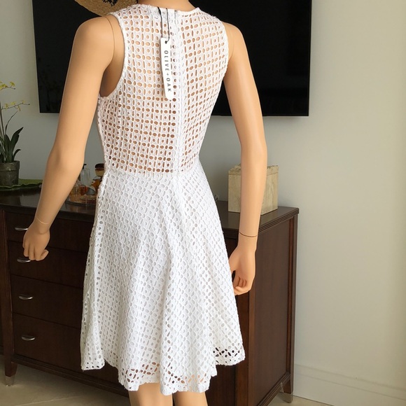 WHITE EYELET DRESS - Picture 3 of 8
